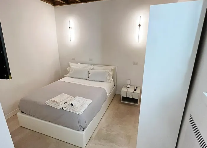 Bed & Breakfast Repetita Juvant 4*